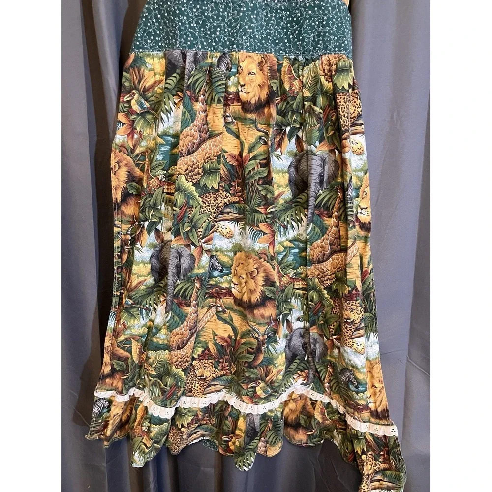 Vintage Cotton Smock Apron  Homemade Cat Lion Elephant Giraffe Tie Back
